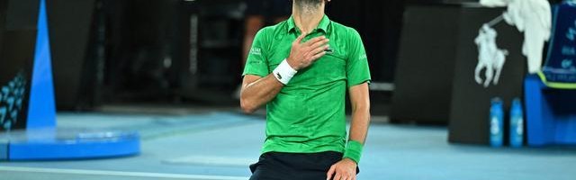 v站体育-天王不老！用最热血的方式闯进澳网决赛，德约还能纵情燃烧