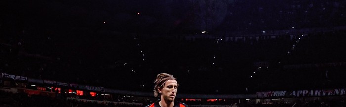 v站体育-莫德里奇手机壁纸分享|卢卡·莫德里奇|ac米兰_新浪体育_新浪新闻