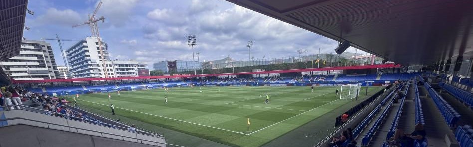 世体：西甲派代表考察巴萨临时球场，确保与瓦伦比赛顺利进行