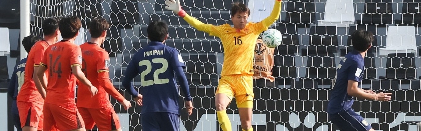v站-李昊U23亚洲杯表现封神！球迷呼吁他去欧洲留洋，未来值得看好
